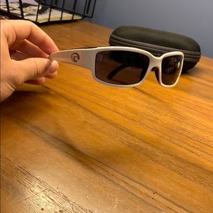Costa Del Mar Caballito polarized sunglasses white